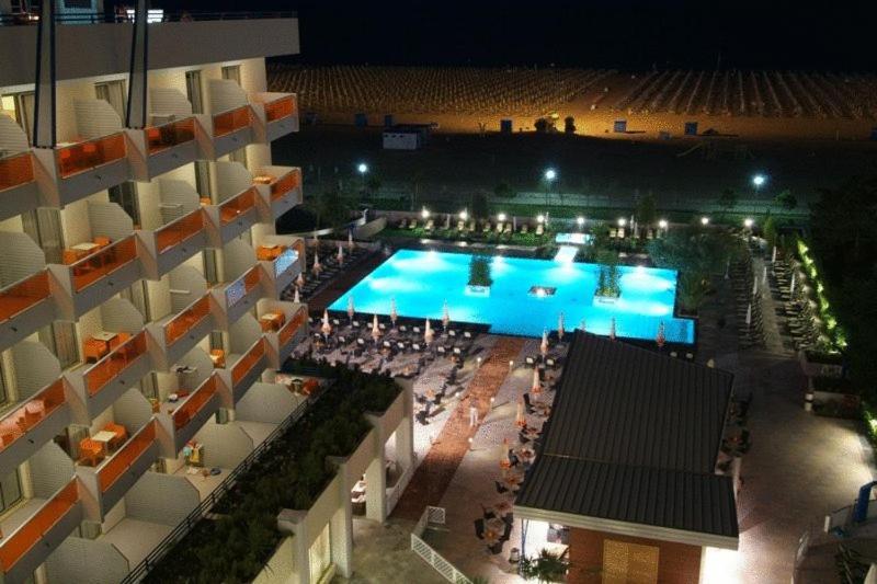 Bibione Palace Hotel Εξωτερικό φωτογραφία